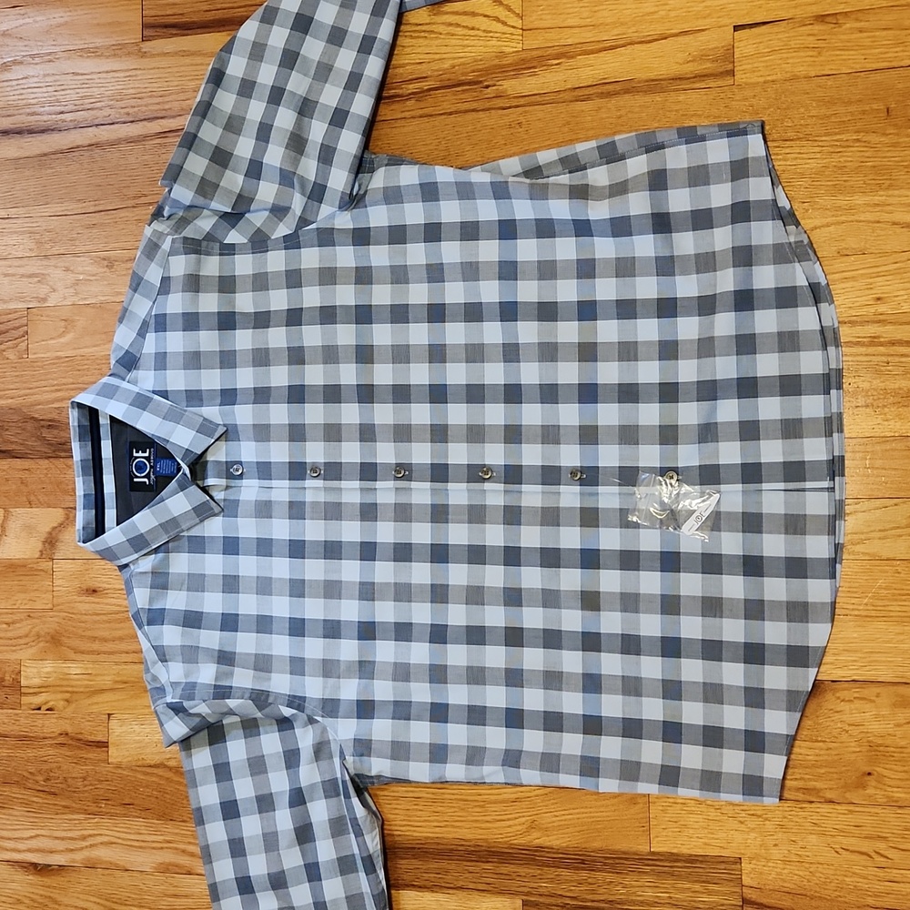 Joe, by Joseph Abboud mens XXL slim fit casual button-down shirt. Light blue